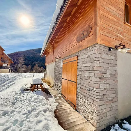 Cozy Mountain Pra Loup Chalet *